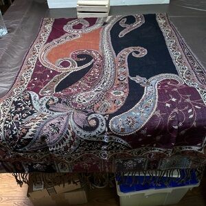 Vintage wool shawl